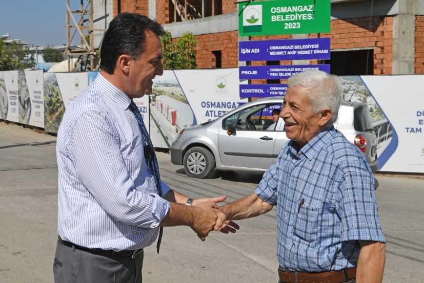 Mehmet Akif Mahallesi’nde üçü bir arada hizmet OSMANGAZİ BELEDİYESİ, MEHMET AKİF MAHALLESİ’NE EĞİTİM, SAĞLIK VE MUHTARLIK HİZMETLERİNİ