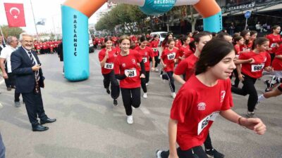 CUMHURİYET’İN 100. YIL DÖNÜMÜ ETKİNLİKLERİ ÇERÇEVESİNDE DÜZENLENEN “NİLÜFER BELEDİYESİ