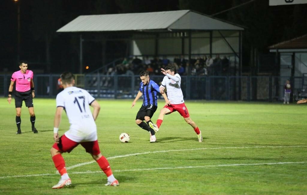 TFF 2. LİG’İN 8. HAFTASINDA KARACABEY BELEDİYESPOR, SAHASINDA ZONGULDAK KÖMÜRSPOR’U