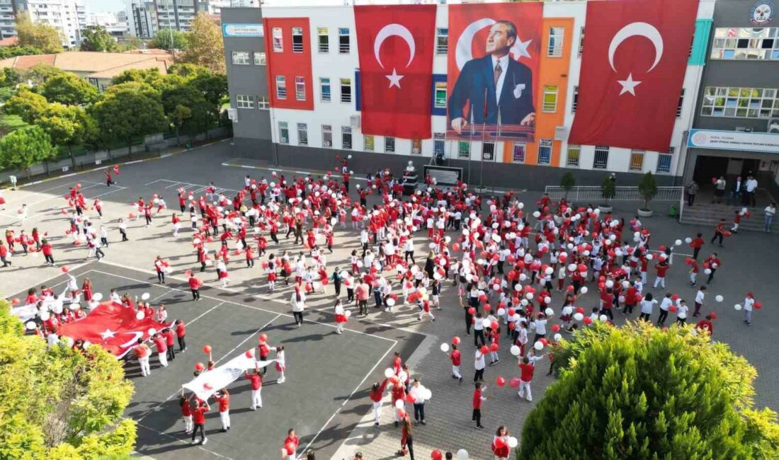 Yıldırımlı öğrencilerden büyük coşku ŞEHİT PİYADE ORHAN TEZCAN İLKOKULUNDA EĞİTİM GÖREN ÖĞRENCİLER, 29 EKİM