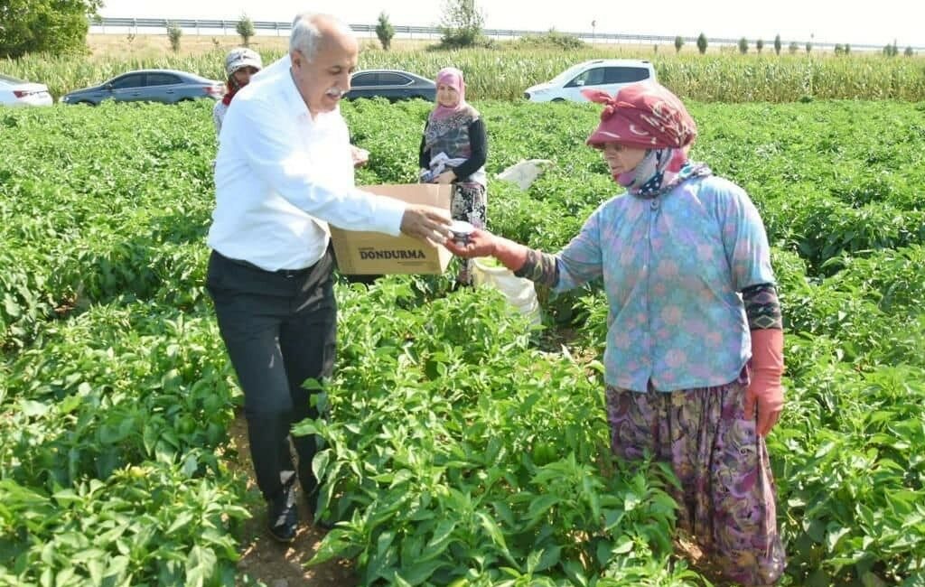1 Milyarlık yatırım 300 kişiye direk iş imkanı sunacak BURSA VE BÖLGE TARIMINA BÜYÜK KATKI SAĞLAYACAK YAKLAŞIK 1 MİLYAR