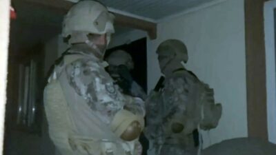 Bursa Emniyet Müdürlüğü ekiplerince, Bursa, Ankara, Mersin'de gerçekleştirilen operasyonda terör