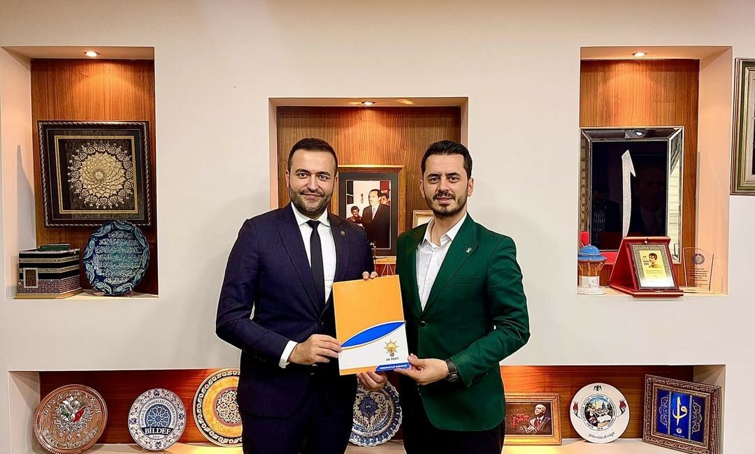 Ahmet Yıldız, Osmangazi için yola çıktı AHMET YILDIZ ADAY ADAYLIK BAŞVURUSUNU TESLİM ETTİ