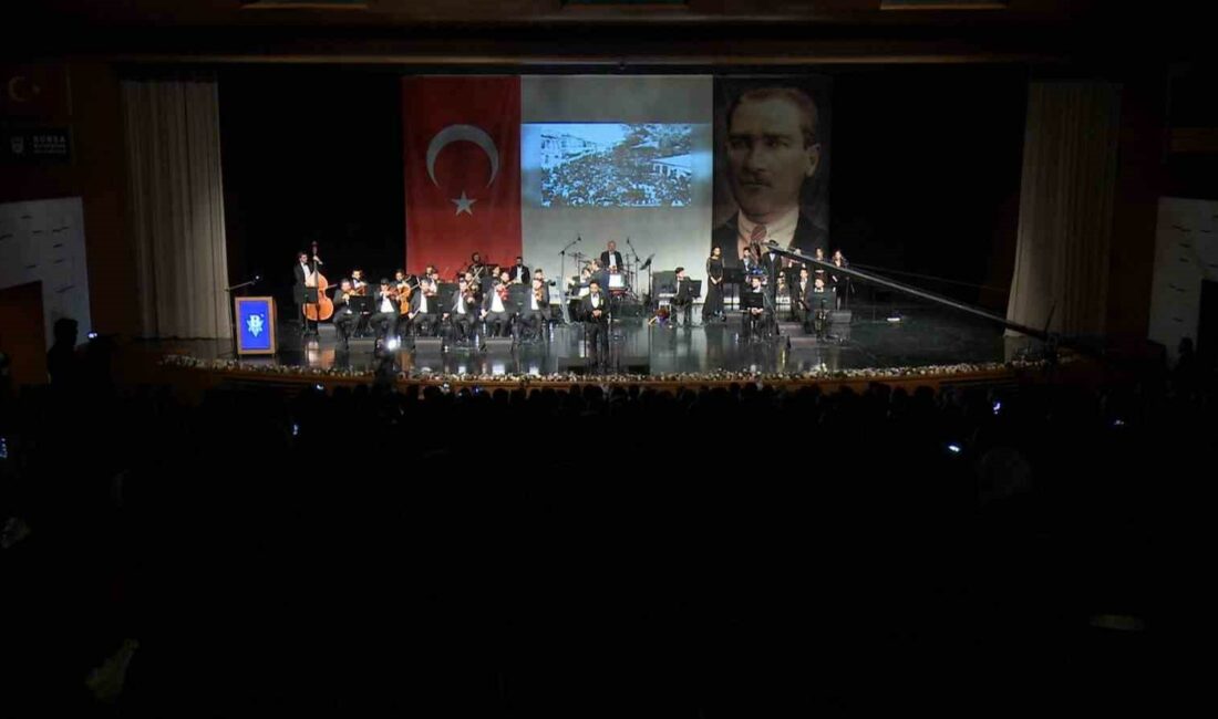 CUMHURİYETİN 100. YILI ÇERÇEVESİNDE DÜZENLENEN GECEDE, ATATÜRK'ÜN EBEDİYETE İNTİKALİNİN 85.