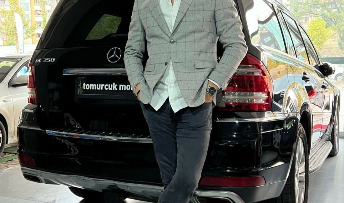 Babasından aldığı bayrağı ileriye taşıyor TOMURCUK OTOMOTİV, 'TSE K 646 BELGESİ'Nİ ALARAK BURSA’DA ELEKTRİKLİ ARAÇLARA