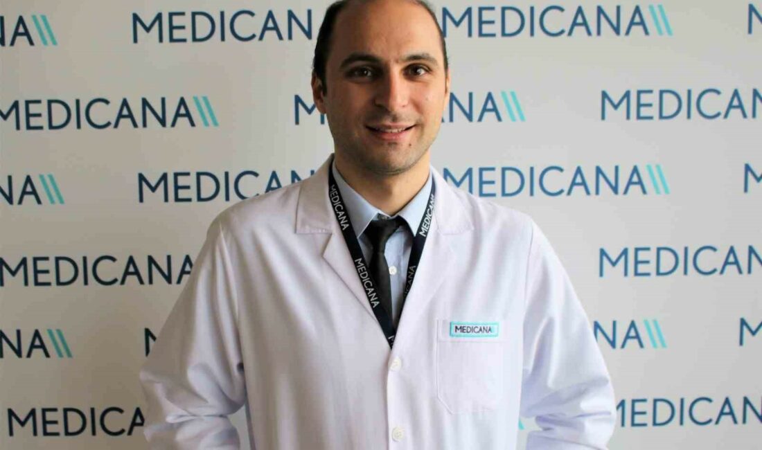 Boğaz ağrısına iyi geliyor, faydası 1 tatlı kaşığında saklı UZMAN DİYETİSYEN VEYSEL CİĞERLİ, KIŞ MEVSİMİNDE GÖRÜLME SIKLIĞI ARTAN BOĞAZ