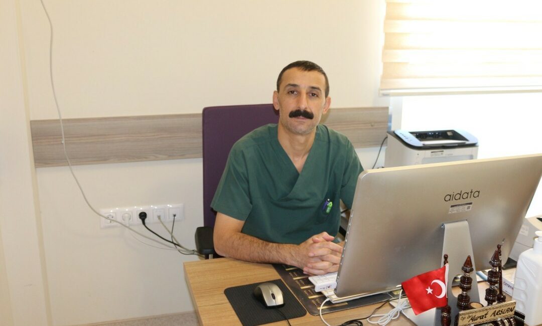 Bursa’da ilaç bağımlısı olduğu iddia edilen doktor açığa alındı Bursa'nın İznik ilçesinde görev yapan genel cerrahi uzmanı ağrı kesici