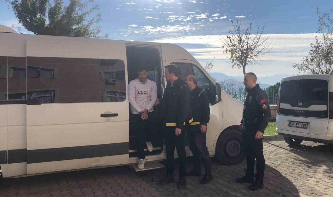 Bursa’da yabancı uyruklu şahsın öldürülmesiyle ilgili 5 kişi gözaltına alındı GEMLİK’TE SABAH SAATLERİNDE MEYDANA GELEN CİNAYET OLAYINDA SURİYE UYRUKLU ZANLILAR