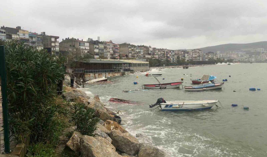 GEMLİK İLÇESİNDE 8 TEKNE FIRTINADAN DOLAYI KARAYA OTURDU, MADDİ HASAR