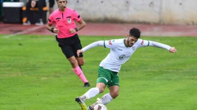 BURSASPOR KULÜBÜ, HAKEM HATALARIYLA İLGİLİ BİR AÇIKLAMA YAYIMLADI.