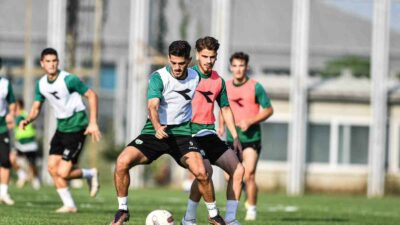 BURSASPOR'DA KIRKLARELİSPOR MAÇI HAZIRLIKLARI BUGÜN YAPILAN İDMANLA BAŞLADI.