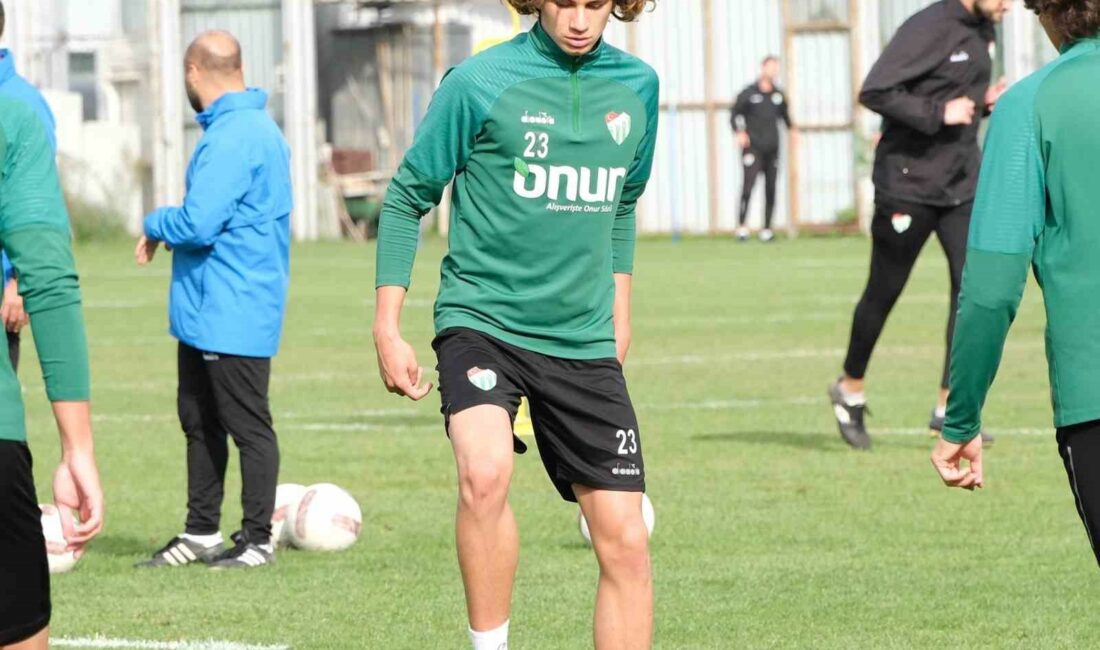 BURSASPOR'DA ZONGULDAK KÖMÜRSPOR MAÇI HAZIRLIKLARI TAMAMLANDI.