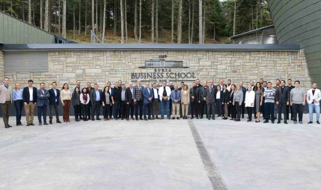 E-Ticaret ve Dijitalleşme Konseyi çalışmalarına hız verdi BURSA TİCARET VE SANAYİ ODASI’NIN (BTSO) STRATEJİK SEKTÖRLERİ ORTAK AKILLA