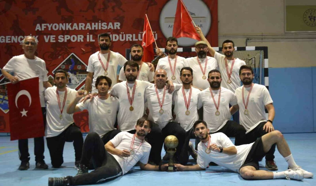 Futsal turnuvasının şampiyonu Nilüfer Belediyesi GESK NİLÜFER BELEDİYESİ GÖRME ENGELLİLER SPOR KULÜBÜ (GESK), AFYONKARAHİSAR’DA GERÇEKLEŞTİRİLEN FUTSAL