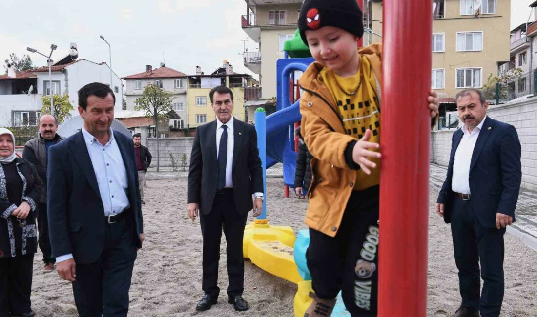 Harmancık ilçesi’nin ilk parkı Osmangazi Belediyesi’nden İLÇENİN HER YERİNİ HİZMETLERLE DONATAN OSMANGAZİ BELEDİYESİ YAPTIĞI HİZMETLERDE İLÇE