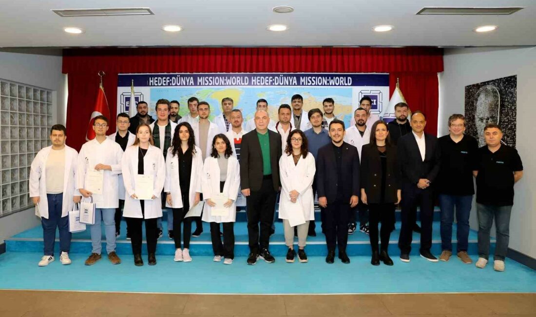 İstihdam garantili mesleki eğitimler tamamlandı ESKİŞEHİR SANAYİ ODASI ESO AKADEMİ’DE EĞİTİMLERİNİ TAMAMLAYAN MEKATRONİK UZMANLARI MEZUN