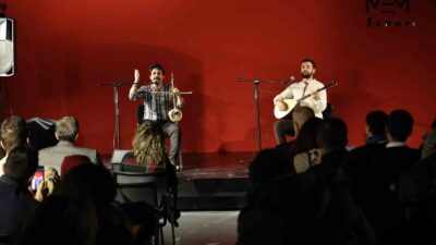 KABAK KEMANE SANATÇISI UĞUR ÖNÜR İLE BAĞLAMA ÜSTADI UMUT SÜLÜNOĞLU,