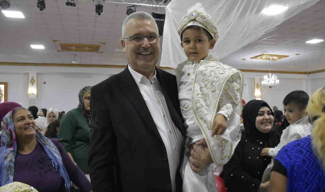 Karacabey’de toplu sünnet şöleni heyecanı KARACABEY BELEDİYESİ TARAFINDAN GELENEKSEL OLARAK DÜZENLENEN TOPLU SÜNNET ŞÖLENİ, BU