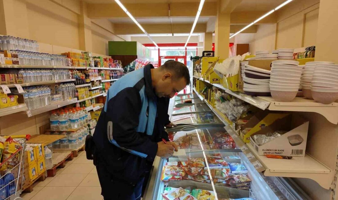 KARACABEY’DE ZABITA MÜDÜRLÜĞÜ EKİPLERİ TARAFINDAN MARKET DENETİMLERİ ARALIKSIZ SÜRÜYOR.