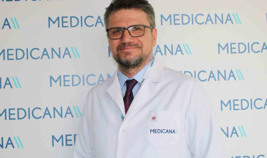 DERMATOLOJİ UZMANI DR. ÜMİT BOSTANCI, HAVALARIN SOĞUMASI BAZI DERİ HASTALIKLARINDA