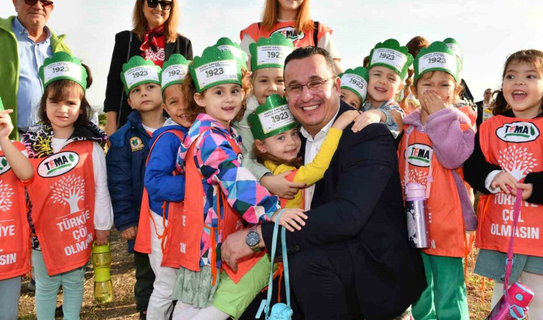 Mustafakemalpaşa’da Cumhuriyetin 100. yılında 1923 fidan toprakla buluştu CUMHURBAŞKANI RECEP TAYYİP ERDOĞAN TARAFINDAN ÜLKE GENELİNDE BAŞLATILAN AĞAÇLANDIRMA SEFERBERLİĞİ,