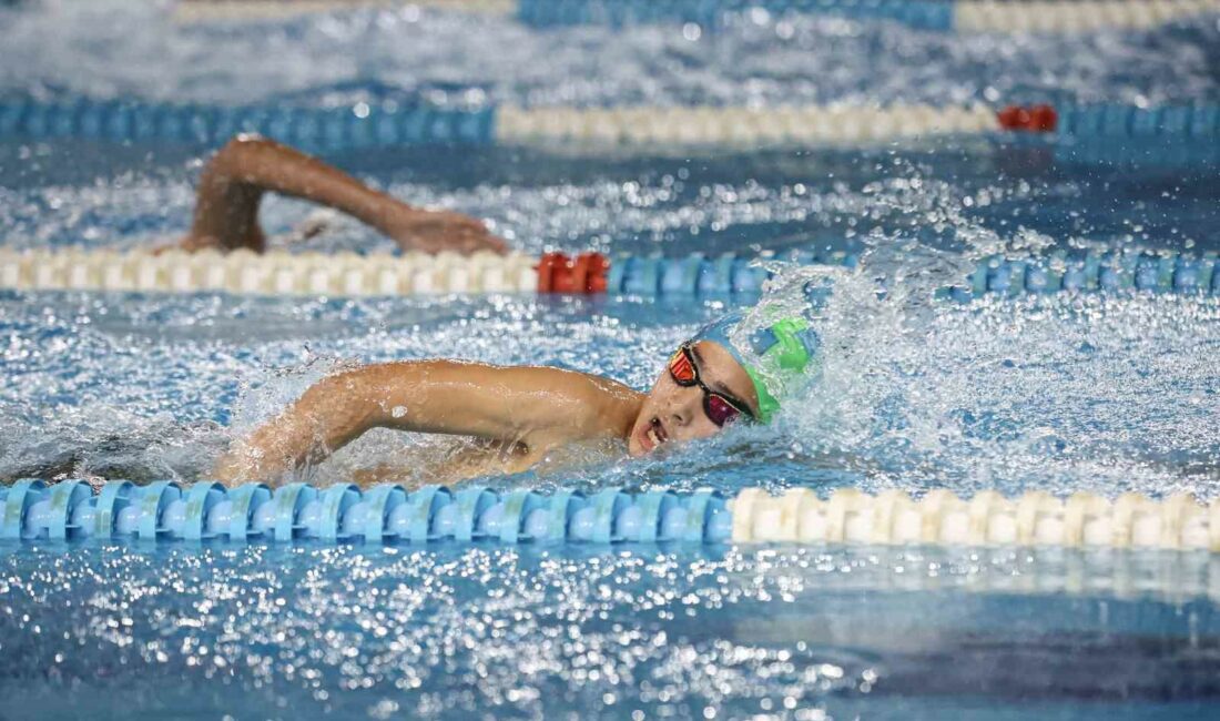 Nilüfer’de yüzme yarışmasında dereceye girenler ödüllendirildi NİLÜFER BELEDİYESİ’NİN DÜZENLEDİĞİ 10 YAŞ YÜZME YARIŞMASI, BÜYÜK HEYECANA SAHNE