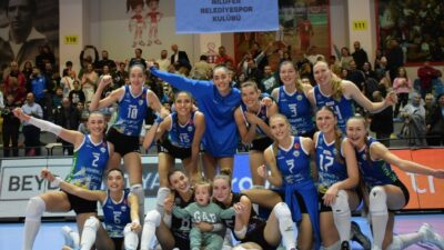 TÜRKİYE’Yİ CEV CHALLENGE CUP’TA TEMSİL EDEN NİLÜFER BELEDİYESPOR KADIN VOLEYBOL