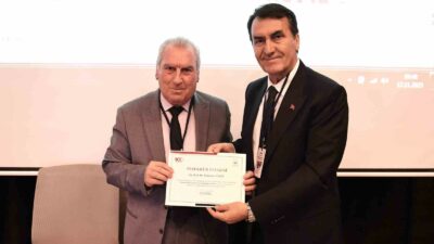 OSMANGAZİ BELEDİYESİ’NİN DÜZENLEDİĞİ SEMPOZYUMDA OSMANLI’DAN CUMHURİYET’E GEÇİŞ SÜRECİ ANLATILDI.