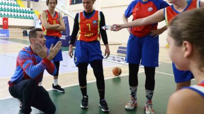 ULUSLARARASI SAĞIRLAR BASKETBOL FEDERASYONU TARAFINDAN BURSA BÜYÜKŞEHİR BELEDİYESİ’NİN DESTEKLERİYLE DÜZENLENEN