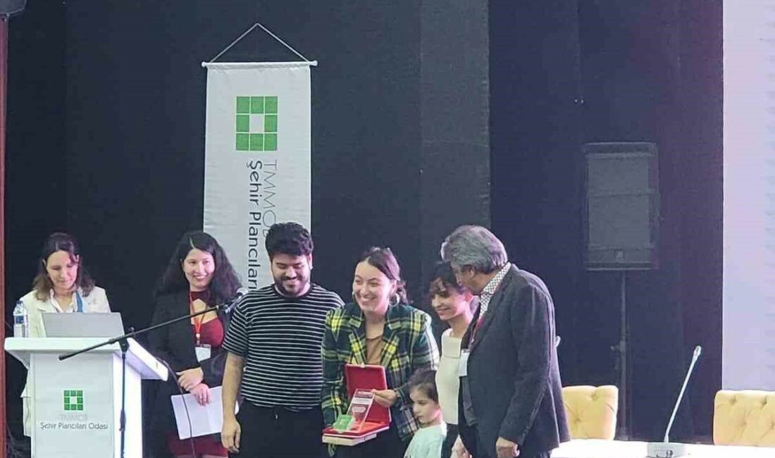 Tamirhane’ye Raci Bademli İyi Uygulamalar ödülü 2023 YILINI “İKİNCİ YÜZYIL İÇİN TASARIM” YILI İLAN EDEN NİLÜFER