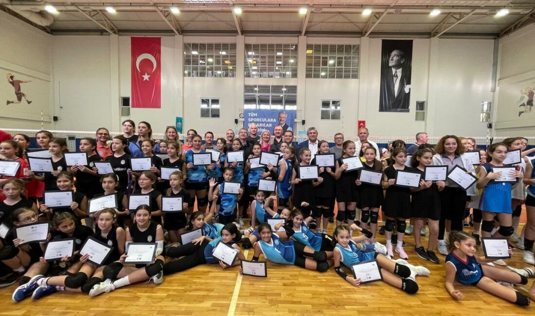 NİLÜFER BELEDİYESİ'NİN BAL-GÖÇ İLE BİRLİKTE CUMHURİYET’İN 100. YIL ANISINA DÜZENLEDİĞİ,