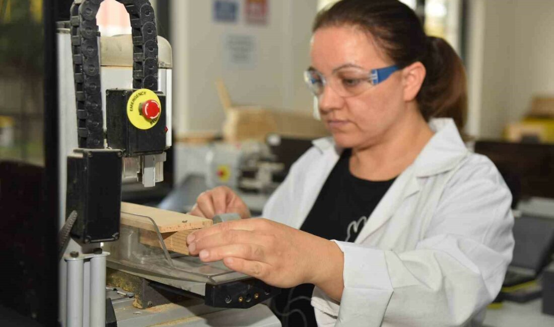 YILDIRIM BELEDİYESİ, SOSYAL İNOVASYON VE GİRİŞİMCİLİK MERKEZİ’NDE NİTELİKLİ İŞ GÜCÜ