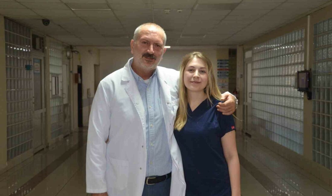 Anne babasının izinden gitti, doktor oldu BURSA ÇEKİRGE DEVLET HASTANESİ’NDE 20 YILDIR BEYİN CERRAHİ UZMANI OLARAK