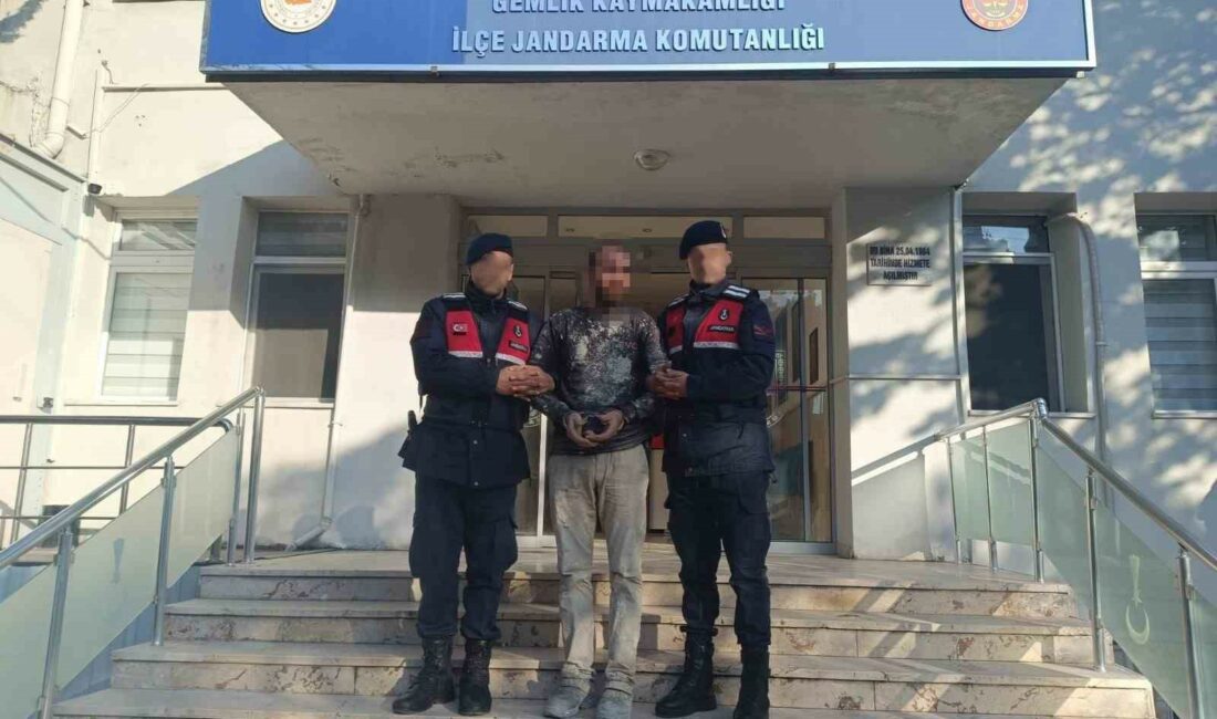 Aranan PKK’lı Bursa’da jandarma uygulamasında yakalandı ERDAL E. BURSA H TİPİ KAPALI CEZAEVİNE GÖNDERİLDİ.