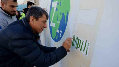 BURSA BÜYÜKŞEHİR BELEDİYESİ, İSRAİL’İN DÜNYAYA ALDIRMADAN FİLİSTİN’DE SÜRDÜRDÜĞÜ SOYKIRIMA FARKLI