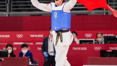 BURSA BÜYÜKŞEHİR SPORCULARI OLİMPİYAT YOLCUSU