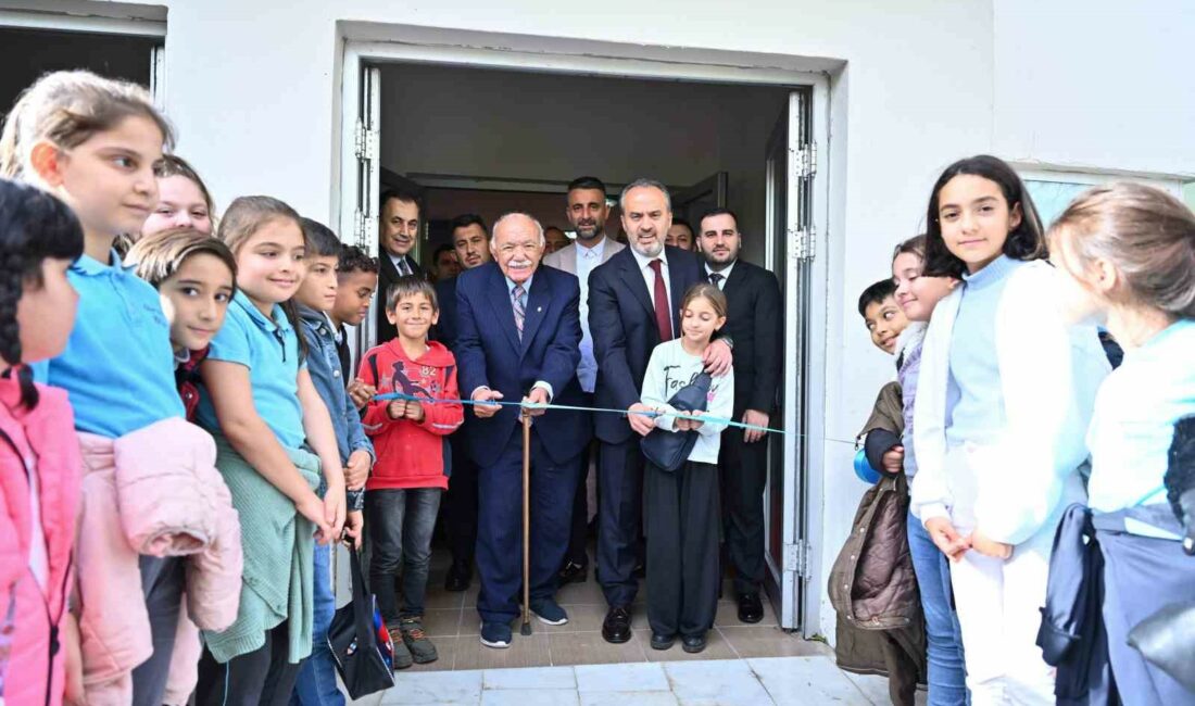 Bursa Hayvanat Bahçesi 25 yaşında BURSA’DA YAKLAŞIK 206 BİN METREKARELİK ALANDA 138 TÜRDEN BİNİ AŞKIN