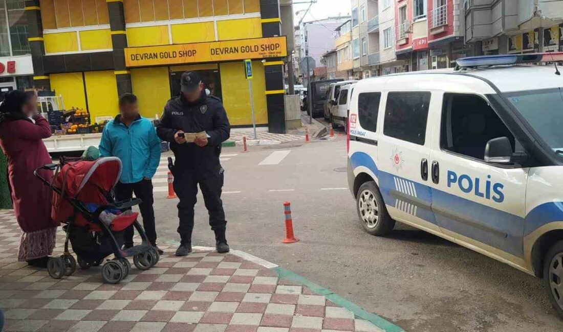Bursa’da 12 düzensiz göçmen yakalandı BURSA’NIN KARACABEY İLÇESİNDE POLİS TARAFINDAN YAPILAN UYGULAMALARDA 12 DÜZENSİZ GÖÇMENİ