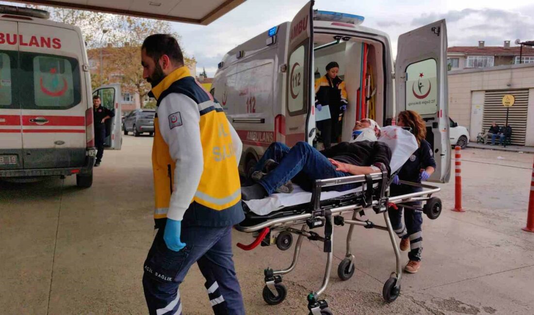 Bursa’da silahlı kavga; 1’i ağır 2 yaralı BURSA'NIN İNEGÖL İLÇESİ CERRAH MAHALLESİ'NDE MEYDANA GELEN SİLAHLI KAVGADA BİRİ