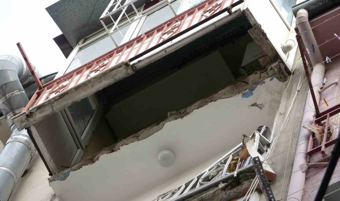BURSA’DA BALKONA HAVA ALMAK İÇİN ÇIKAN ADAM, BALKONUN ÇÖKMESİ SONUCU