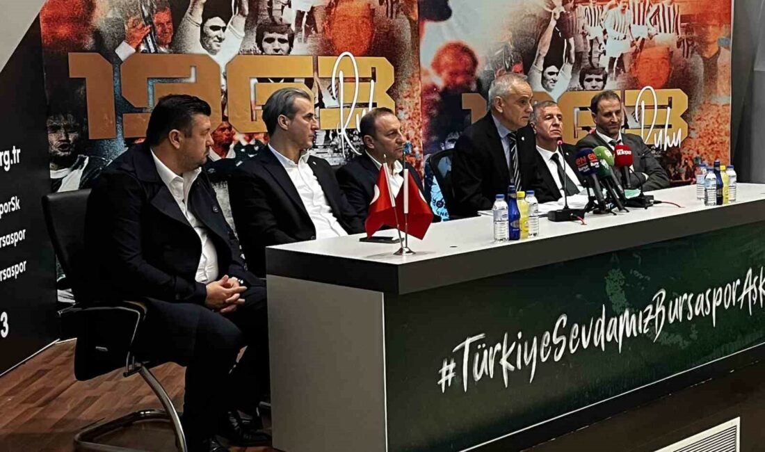 Bursaspor Başkanı Recep Günay: “Bursaspor için ölümü göze aldım” OLAĞANÜSTÜ KONGRE KARARI ALAN BURSASPOR'DA YÖNETİM KURULU BASIN TOPLANTISI DÜZENLEDİ