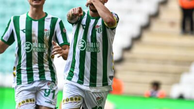 3 PUAN SİLME CEZASI ALAN BURSASPOR KULÜBÜ, YENİ YAPTIĞI AÇIKLAMADA,