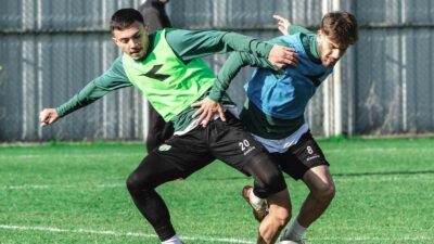 BURSASPOR’DA DİYARBEKİRSPOR MAÇI HAZIRLIKLARI BUGÜN YAPILAN ANTRENMANLA DEVAM ETTİ. YEŞİL-BEYAZLILAR,
