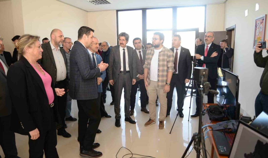 BUÜ’de teknolojik dönüşüm ile gelecek yakalanıyor BURSA ULUDAĞ ÜNİVERSİTESİ (BUÜ) ORHANGAZİ YENİKÖY ASİL ÇELİK MESLEK YÜKSEKOKULU’NDA