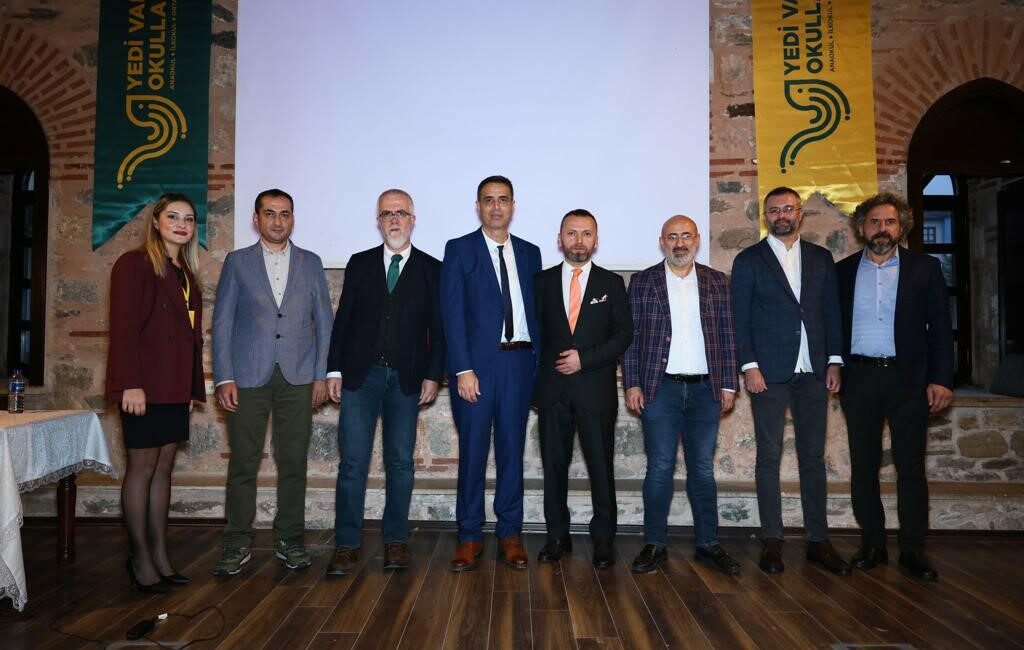 YEDİ VADİ OKULLARI’NIN GELENEKSEL OLARAK DÜZENLEDİĞİ, BU YIL ENTE KİTAPÇILIK