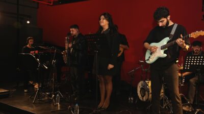 TÜRKİYE’NİN GENÇ YETENEKLERİNDEN BİLGE SU NİLÜFER BELEDİYESİ’NİN ‘MEM GENÇ SAHNE’