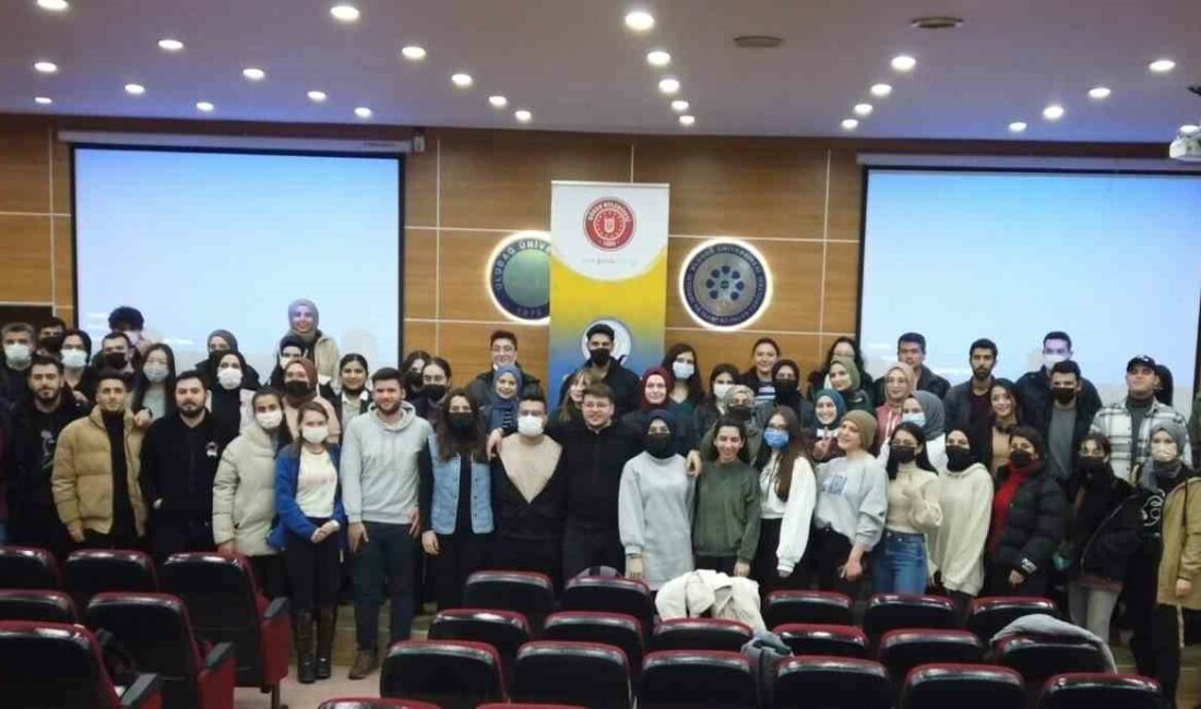 Gürsu’da 1 milyon Euro hibe ödüllü proje GÜRSU BELEDİYESİ, 3 YILDA 7 BİN ÇOCUĞUN ROBOTİK KODLAMA, 3B