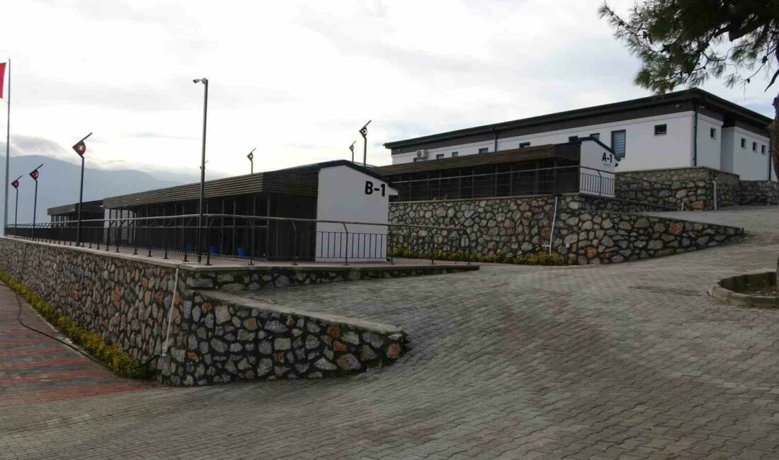 Gürsu’da ödül alan proje hayata geçirildi GÜRSU BELEDİYESİ’NİN PROJESİ OLAN SOKAK HAYVANLARI BAKIM VE REHABİLİTASYON MERKEZİ,