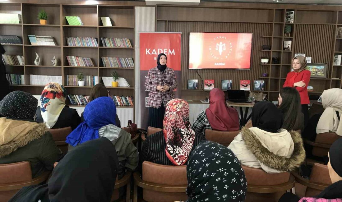 GÜRSULU KADINLAR, KADINLARA ÖZEL DÜZENLENEN EĞİTİMLERLE BİLGİLENİYOR.