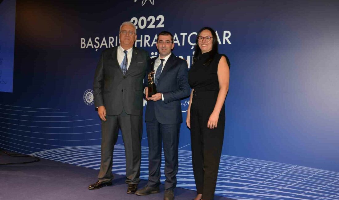 İhracat ödülleri sahiplerini buldu GEÇTİĞİMİZ YILIN BAŞARILI İHRACATÇILARI, İSTANBUL WYNDHAM GRAND OTEL’DE YAPILAN “İHRACAT